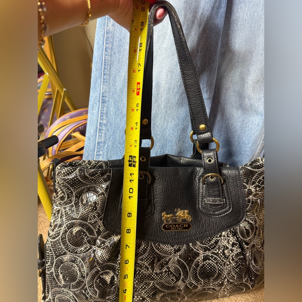 Coach Signature Embossed Tote Bag 14578 Black Gray Leather Trim Gold Hardware - Picture 8 of 17